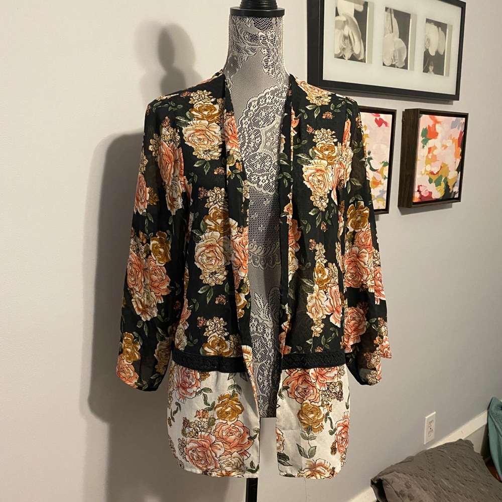 Floral kimono